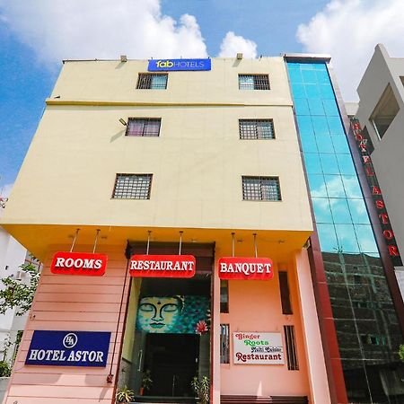 Fabhotel Astor Gaya Exterior foto